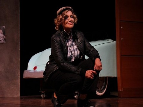 Çiğdem Tunç... "ŞOFÖR NEBAHAT" İLE TİYATRO SAHNESİNDE!..