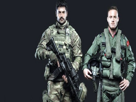 Burak Özçivit... FİLM ÇEKİMLERİ ESNASINDA HASTANEYE KALDIRILDI!..