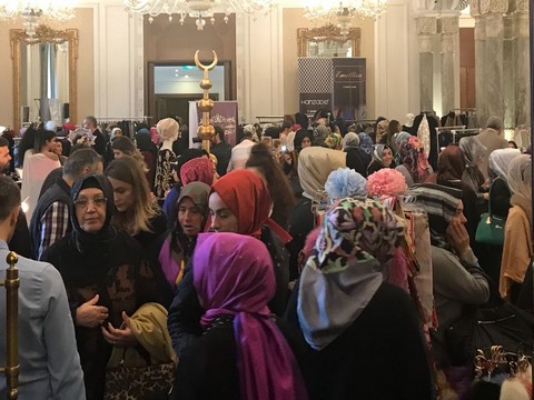 “Bir El’de Sen Ver”... ARAKAN'A DESTEK İÇİN KOLLAR SIVANDI!..