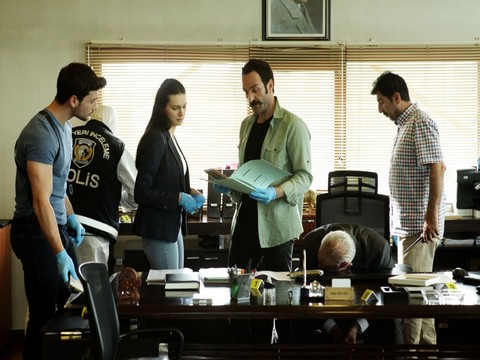 Nerdesin Birader... FİLM SETİNDE 2000 BARDAK ÇAY!..