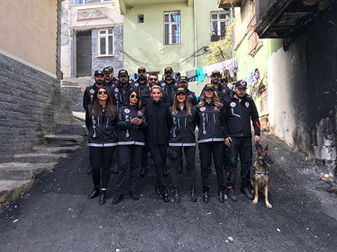 Esra Erol... NARKOTİK OPERASYONUNA KATILDI!