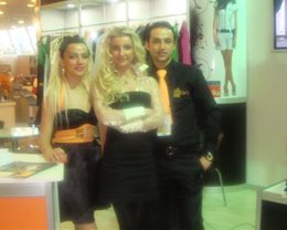 KURUMSAL MODA GÖRÜCÜYE ÇIKTI...