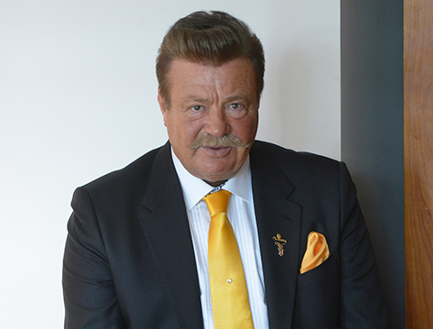 Nuri Alço... 'O HANIMLARI HİÇ TANIMAM'