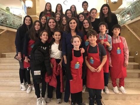 Aslıhan Gürbüz... OTİZMLİ ÇOCUKLARA DESTEK!..