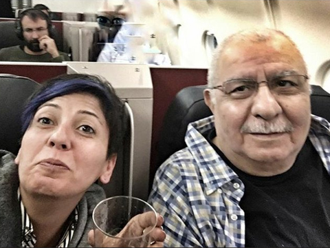 Arif Sağ… “SAĞ”OLDUĞUNU KÜBA’DAN KANITLADI!