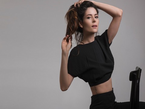 Yıldız Çağrı Atiksoy... "BABA NERDESİN KAYBOLDUM" İLE ÖDÜL YOLCULUĞU!..