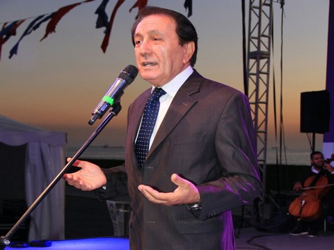 Tuğrul Şan... CEMAL REŞİT REY'DE TÜRKÜ RÜZGARI!..