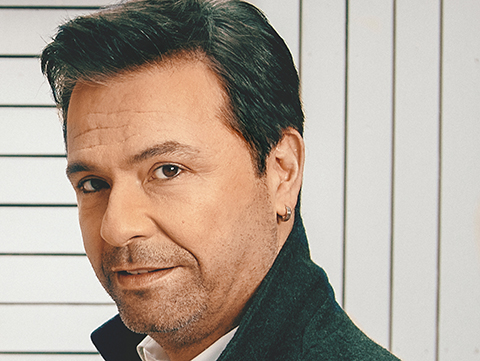 Bora Öztoprak... 'CÜMLE YALAN' MÜZİKSEVERLERLE  BULUŞTU!