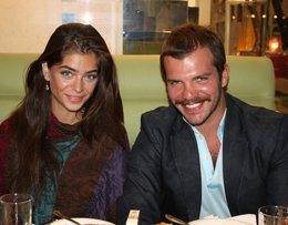 Tolga Karel... BİR TOKAT DA SEVGİLİSİNDEN YEDİ... VE BİTTİ!..