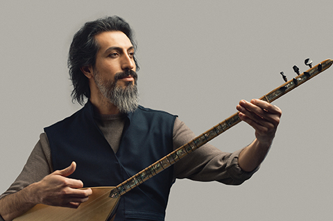 İsmail Tunçbilek... İLK SOLO ALBÜM; 'MENKIBE'