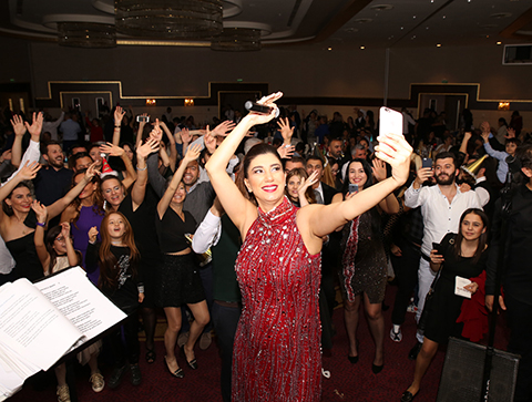 Nadide Sultan... 'YENİ YILA ANNE OLARAK GİRİYORUM!'