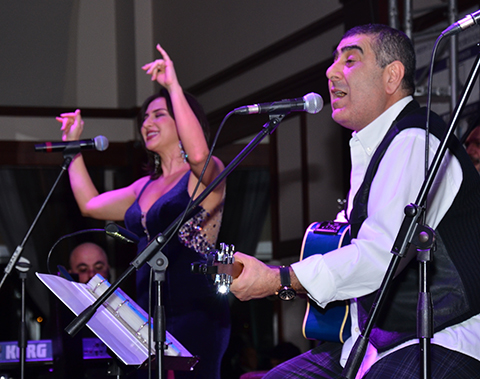 Eda - Metin Özülkü... YILBAŞI SÜRPRİZİ!