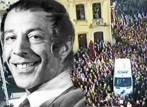 Münir Özkul... "HABABAM GÜM GÜM GÜM" SLOGANLARIYLA UĞURLANDI!