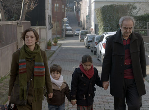 Kadın... BAHAR'IN ZOR KARARI!