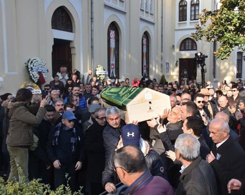 Turan Özdemir... SON YOLCULUĞUNA UĞURLANDI!