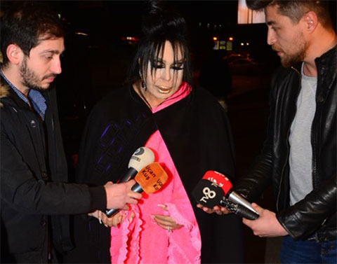 Bülent Ersoy... ÖNCE SAHNE, SONRA HASTANE!