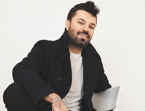 Emir... “GRİ”Sİ KLİPLENDİ!