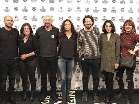 Kelebekler... AVRUPA SEYİRCİSİYLE BULUŞTU!...