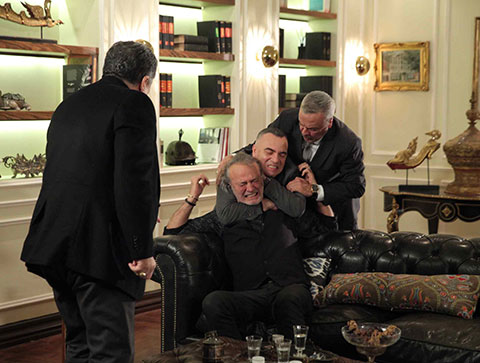 Eşkiya Dünyaya Hükümdar Olmaz... ÖLÜM KOL GEZİYOR!