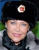 Hülya Avşar... MARKSİST, LENİNİST TENİSÇİ!