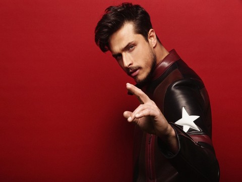 Gökhan Keser... ÇİFTE SÜRPRİZ!..