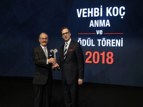 Prof. Dr. Yılmaz Büyükerşen...  17. VEHBİ KOÇ ÖDÜLÜ’NÜN SAHİBİ OLDU!..