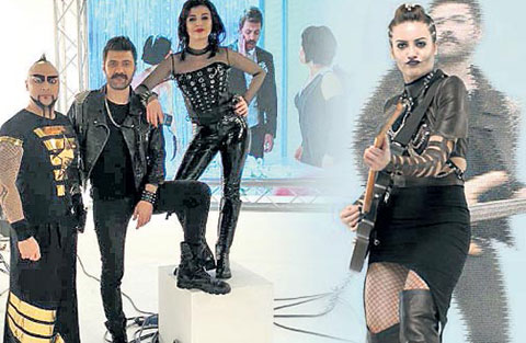 Hayko Cepkin... 'NİKAH MASASI'NA ROCK KLİP!