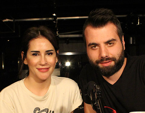 Aynur Aydın... 'ÇOK ZEKİ DEĞİLDİM, MÜZİĞE BAŞLADIM!'