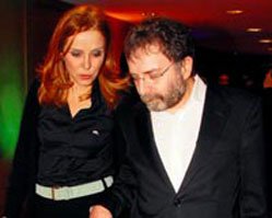 Zuhal Olcay-Ahmet Hakan... DOSTLUKLARINI PEKİŞTİRDİLER!