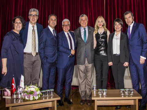 Pembe İzler Derneği... "KADIN SÖYLER HAYAT COŞAR" DEDİ!..