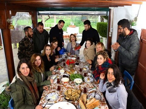 Kalk Gidelim... SETİNİN KADINLARINA BÜYÜK JEST!..