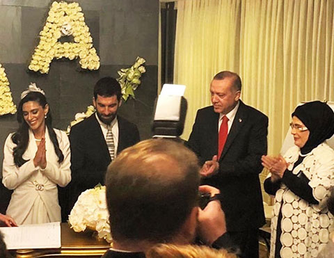 Arda Turan - Aslıhan Doğan... ONLAR ERDİ MURADINA!....