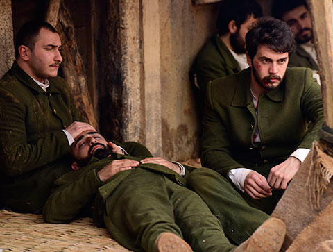 ‘Mehmetçik Kûtulamâre'... ESİR KAMPINDA SULAR DURULMUYOR!