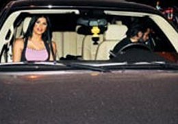 Hatice... YALNIZLIĞA FAZLA DAYANAMADI YENİ SEVGİLİ BULDU...