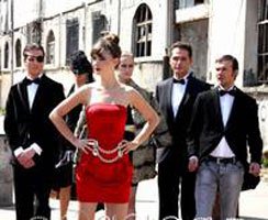 Tuğba Ünsal... SETTE KAZA GEÇİRDİ, OMUZU ÇIKTI!