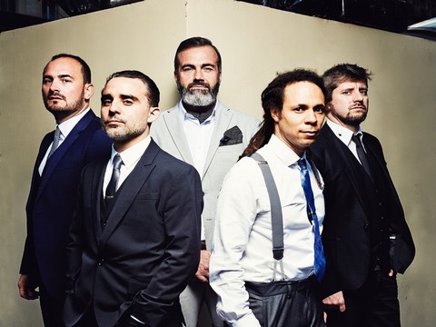 Electro Deluxe... FRANSIZ MÜZİK GRUBU CRR'DE!..