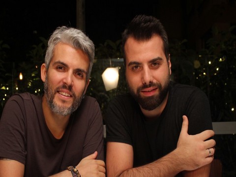 Emir Ersoy... "OYUNCULAR ŞARKI SÖYLEMEYE ÇOK MERAKLI"!..
