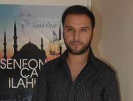 Alişan... İLAHİ KASEDİ ÇIKARTTI, MAGAZİN GÜNDEMİNİ BOMBALADI...