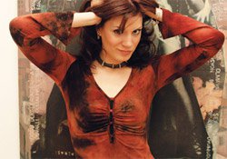 Ayça Varlıer... "AŞK İÇİN HER ŞEYİ YAPARIM"!