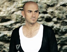 Altay... YENİ ALBÜMÜYLE BU YAZA DAMGASINI VURACAK!