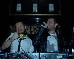 "Kayra Vintage"... "FUTURE VINTAGE PART"DE KENAN DOĞULU SÜRPRİZİ...