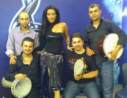 Dora... "DORAHİTS" TE ÖZEL ORYANTAL ŞOVUYLA BÜYÜLEDİ...