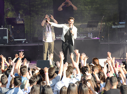 Cem Belevi... ALMANYA'DA BÜYÜK İLGİ!