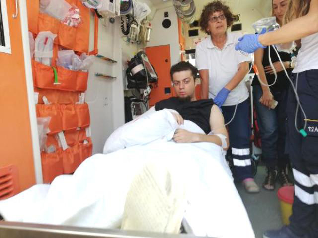 Aref... KOBRA YILANI SOKTU, PANZEHİR BULUNDU MU?