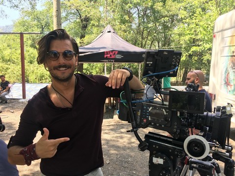 Hayrettin... "KALK GİDELİM" İN KADROSUNDA!..