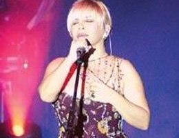 Sezen Aksu...30 ŞARKILIK ALBÜM YAPTI...