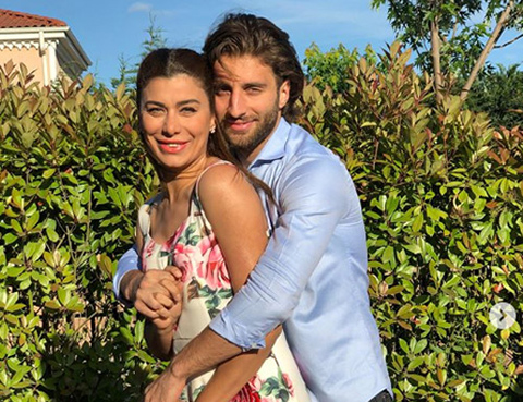 Ebru Şancı... EŞİNE SİTEM; "İLGİSİZLİKTEN SIKILDIM"