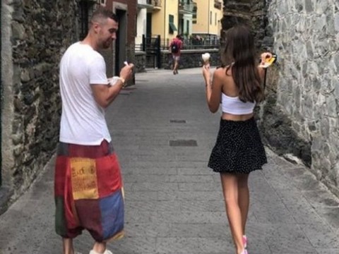 Oğulcan Engin... TAYTDAN SONRA ŞALVAR DA GİYDİ!..