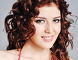 Senem Kuyumcuoğlu..."Uğurkan Erez BENİ  'ERKEĞE BENZİYORSUN' DİYEREK GÖNDERMİŞTİ"...