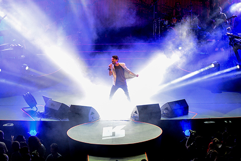 Kenan Doğulu... HARBİYE'DE MÜZİK VE IŞIK ŞOV!